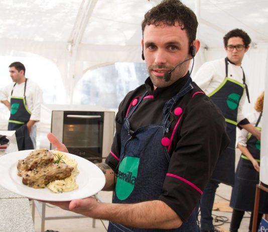 Las 5 al hilo de Coni Navarro